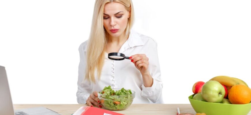 Диетолог выносит вердикт, что вегетарианство вредно для здоровья